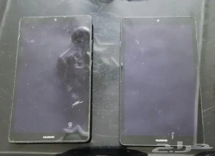 للبيع 4 ايبادات 3