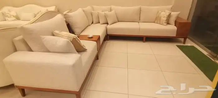 كنب ملكى وامريكى وعرض اليومين اليوم وغدا 1