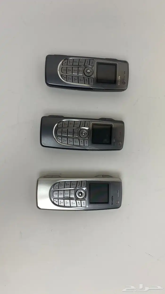 جوالات نوكيا 8800 سيروكو ذهبي والفيصليه والبصمه وبلاكبيري 56