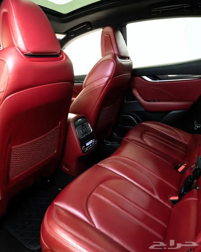 Maserati Levante مازيراتي ليفانتي 10