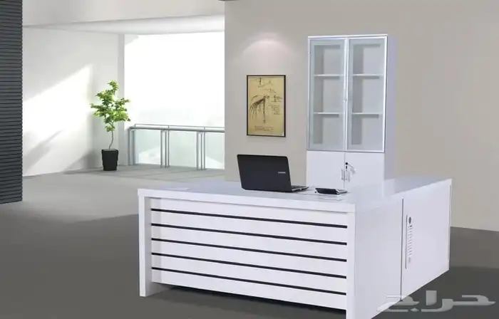 اثاث المكتبي جاهز لبيع تخفيضات مميزة العام نهاية ألسنه 57