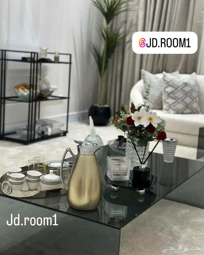 طاولات خدمه 18