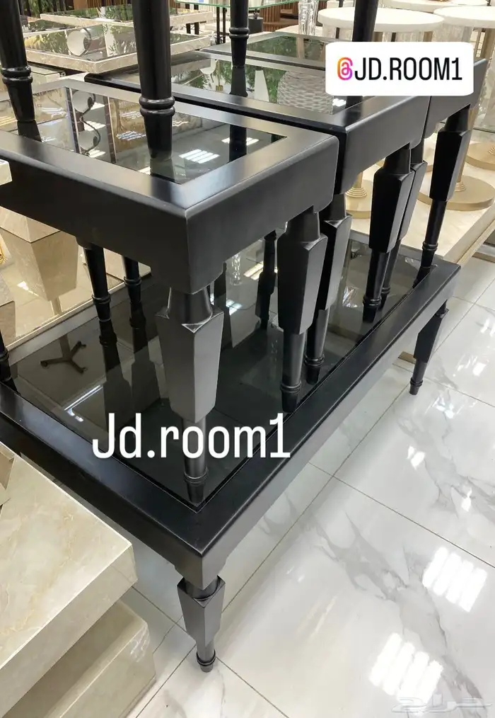 طاولات خدمه 19
