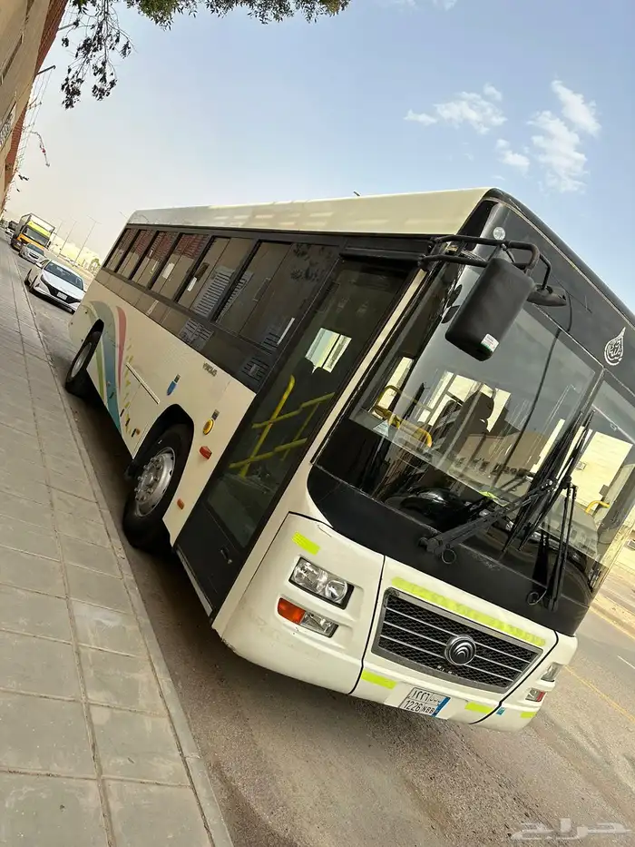 شركة تاجير باص 32