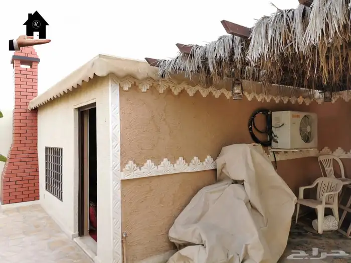 استراحة للبيع بحي المروج بعنيزة 9