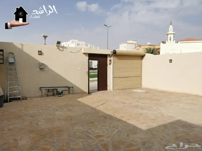 استراحة للبيع بحي المروج بعنيزة 13
