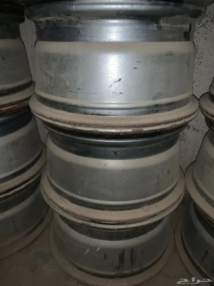 جنوط سته مسمار اصليه تركب على الباترول ب 1000 2