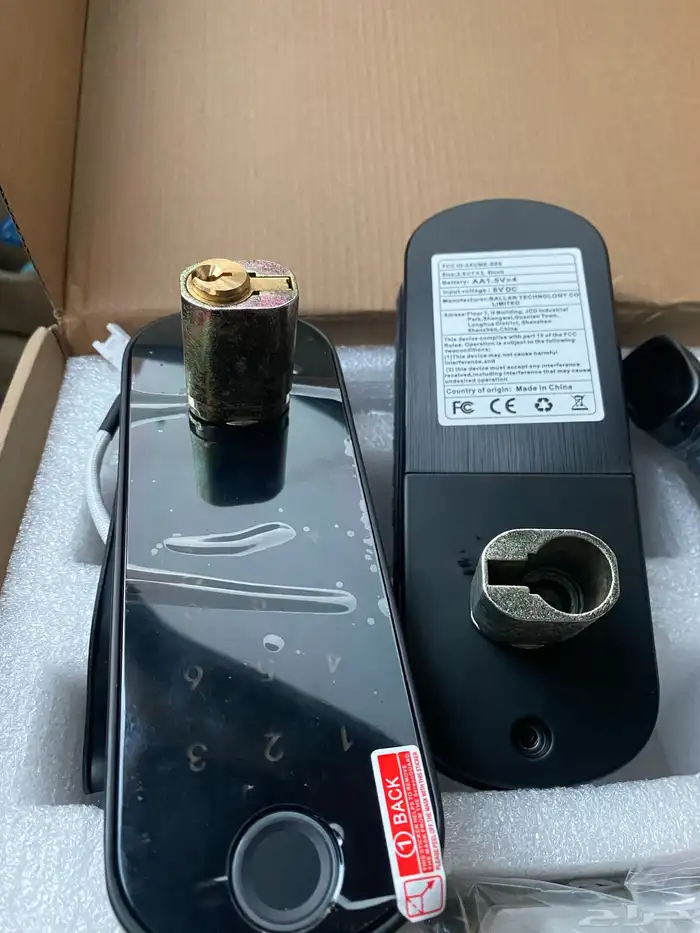 قفل باب ذكي 0