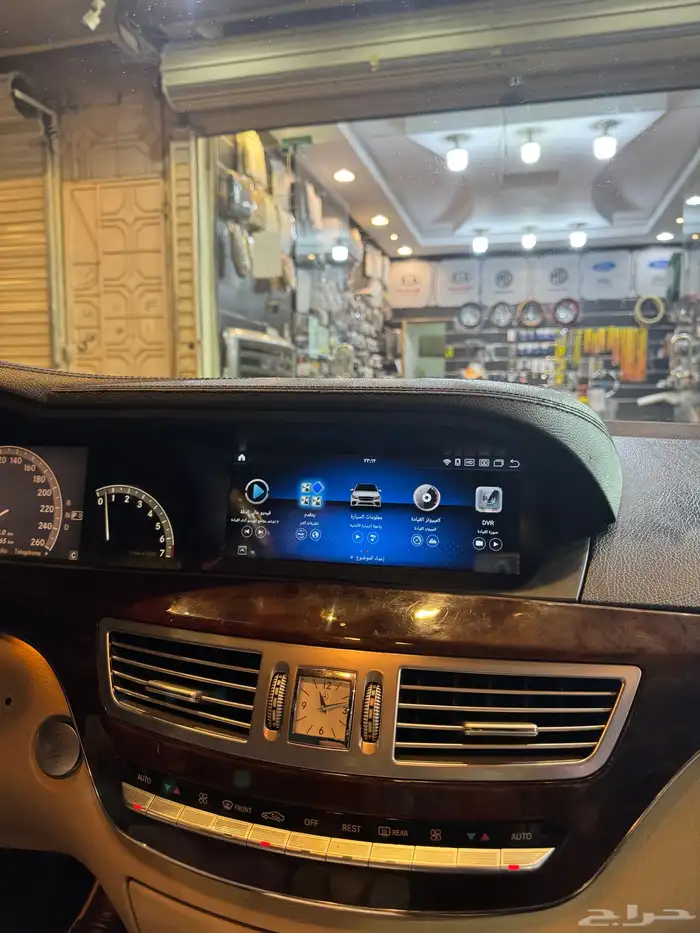 شاشة مرسيدس بانوراما 2009 2