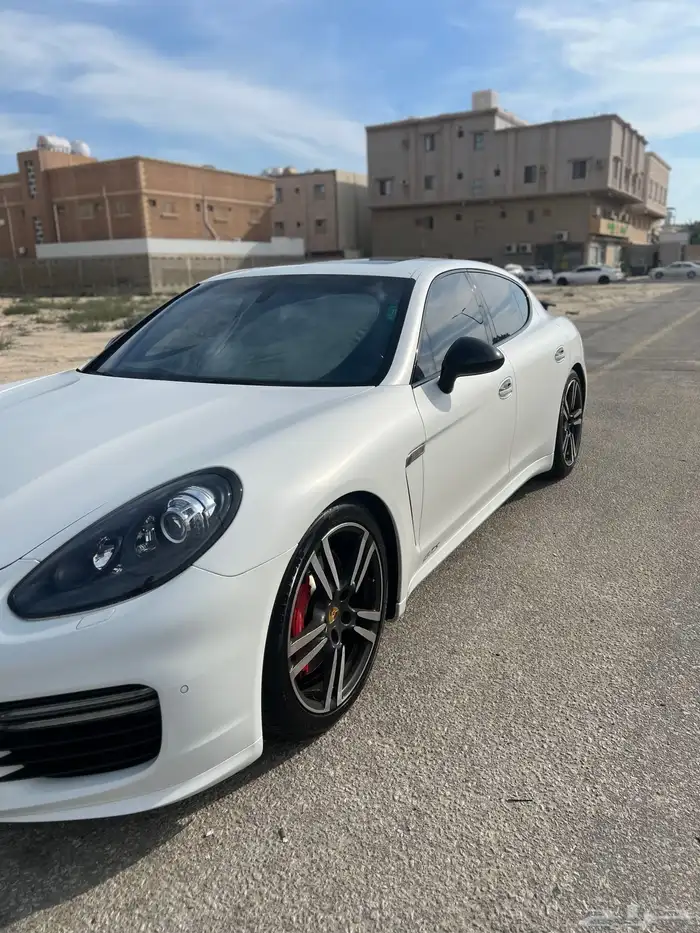 بورش بانميرا GTS 14