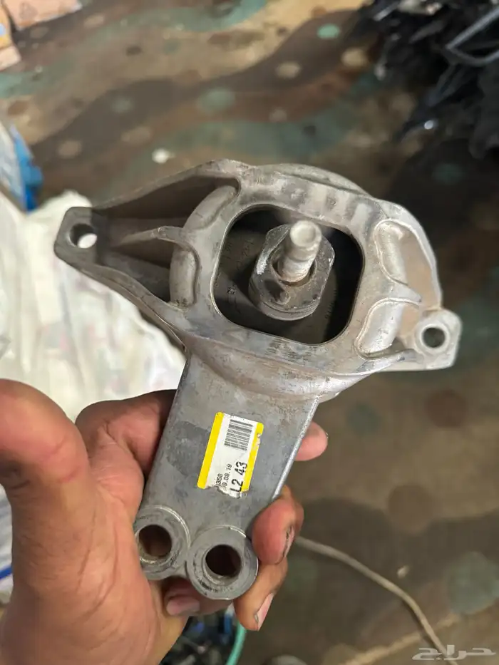 قطع غيار استوكات ومستعمل تويوتا وهونداي وكياء وهوندا 3