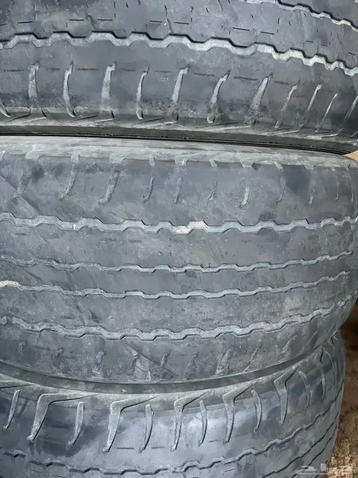 كفر دنلوب ياباني حق استخدام داخلي 285 65 17 ب 180 الاربعه 7