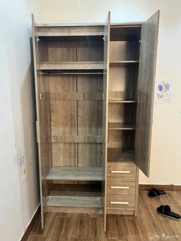 غرفة نوم ( دولاب - سرير - طاولة تسريحة) 17