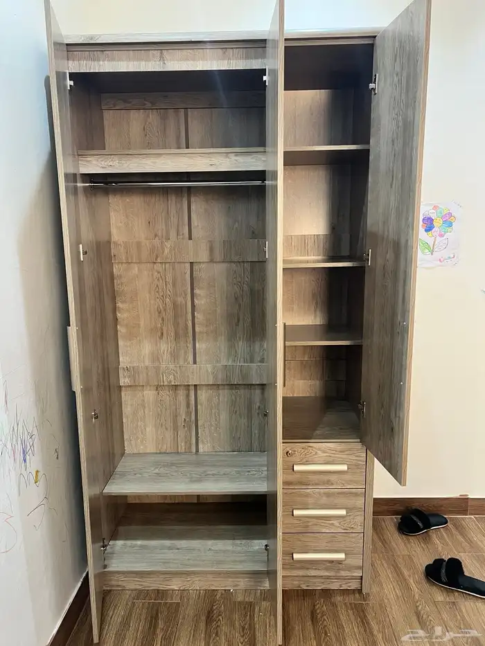 غرفة نوم ( دولاب - سرير - طاولة تسريحة) 13