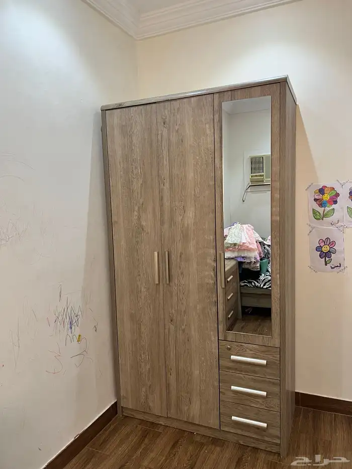 غرفة نوم ( دولاب - سرير - طاولة تسريحة) 9