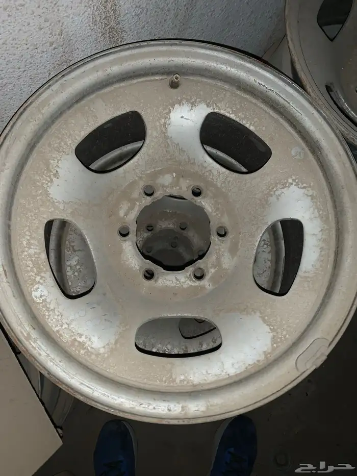 جنوط سته مسمار اصليه تركب على الباترول ب 1000 1