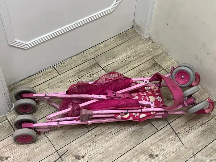 عربيه اطفال من مذر كير بناتيه للبنات ممتازة بدون مشاكل 1