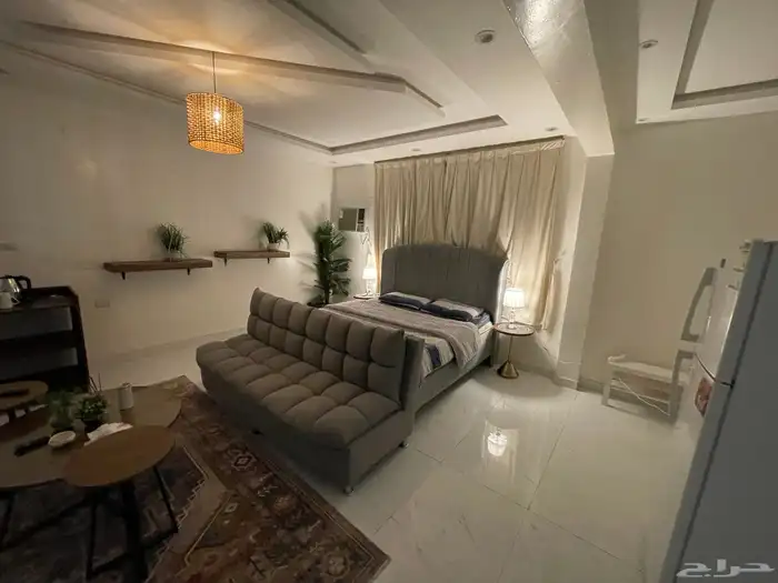 استديو قريب للمطار 5 دقايق و3 دقايق لتجنيد 19