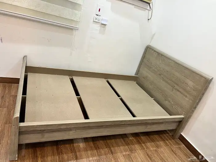 غرفة نوم ( دولاب - سرير - طاولة تسريحة) 6