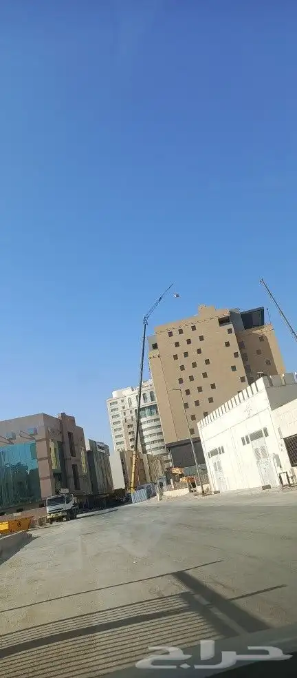 تاجير كرينات ورافعات وسطحات 2