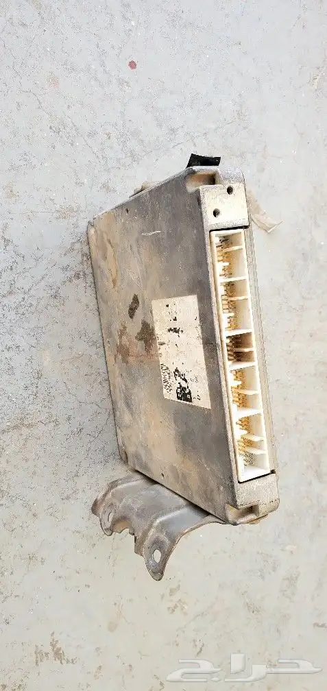 كمبيوتر صالون 8 سلندر 1999 1
