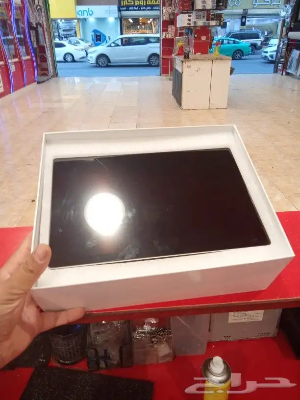 شاشات و لدات سيارات وتصليح لدات السيارات 4