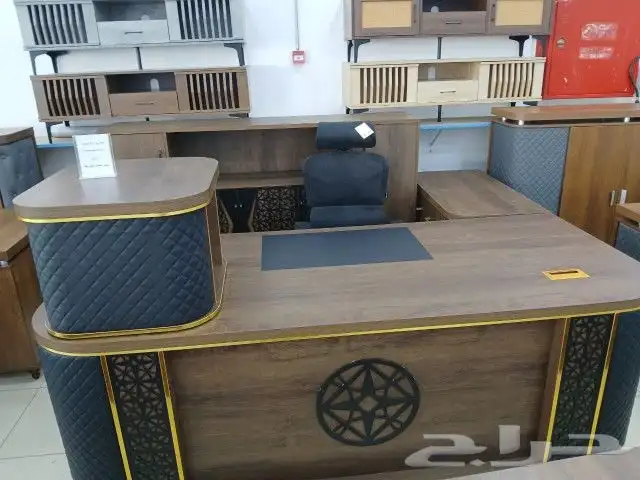 كنب مكتبى جلد جديد و كراسي انتظار فخم 8