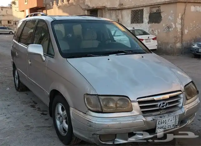 سياره هيونداي فان تراجيت 2007 6
