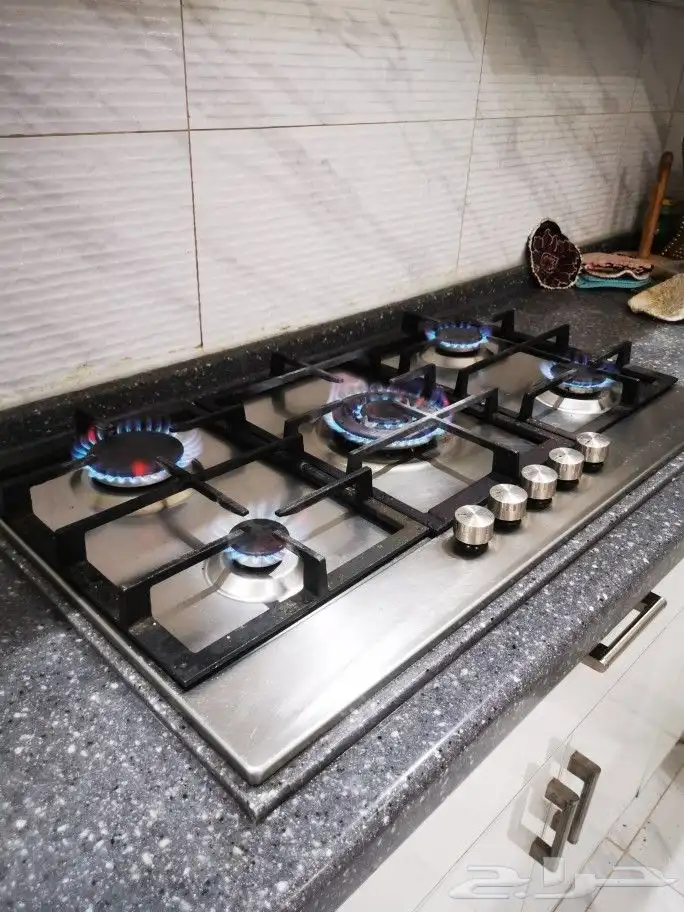 صيانه وتنظيف وتلميع افران الغاز بالرياض 4