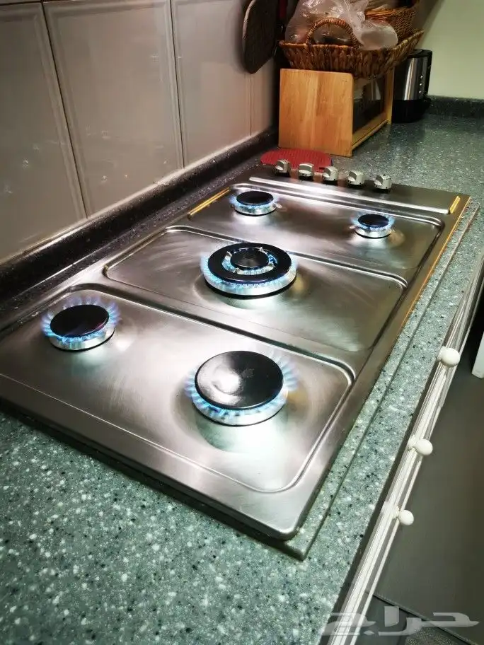 صيانه وتنظيف وتلميع افران الغاز بالرياض 3