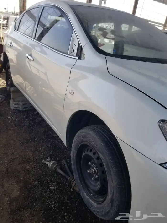 يتوفر لدينا جميع انواع القطع نيسان سنترا بجميع المديلات 1