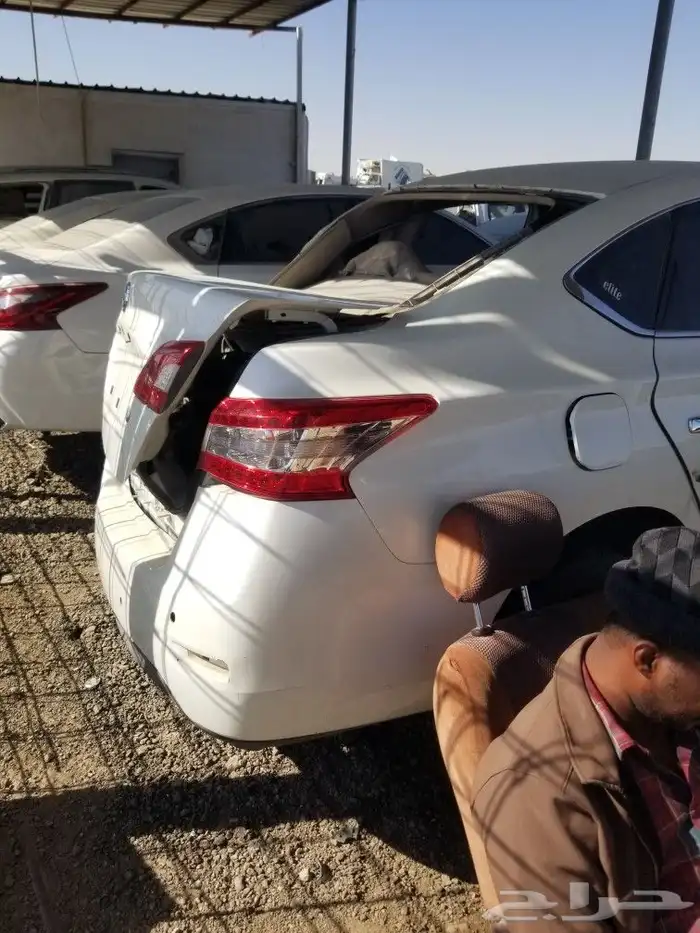 يتوفر لدينا جميع انواع القطع نيسان سنترا بجميع المديلات 3