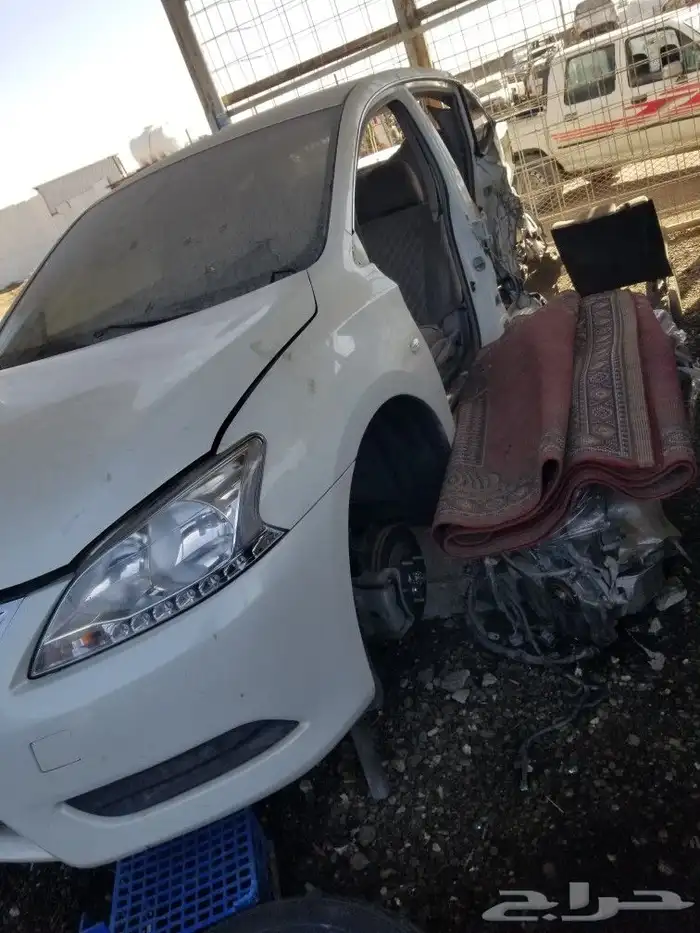 يتوفر لدينا جميع انواع القطع نيسان سنترا بجميع المديلات 2