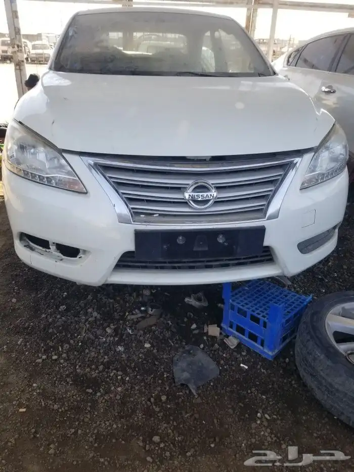 يتوفر لدينا جميع انواع القطع نيسان سنترا بجميع المديلات 0