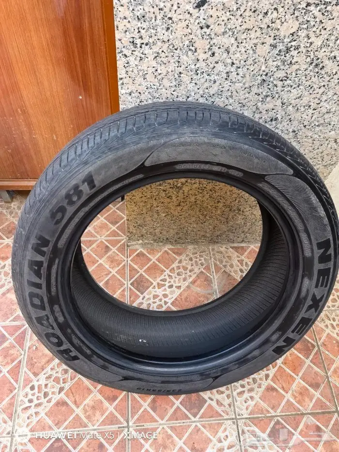 طقم كفرين نيكسن كوري 2022 نظيف جدا 2