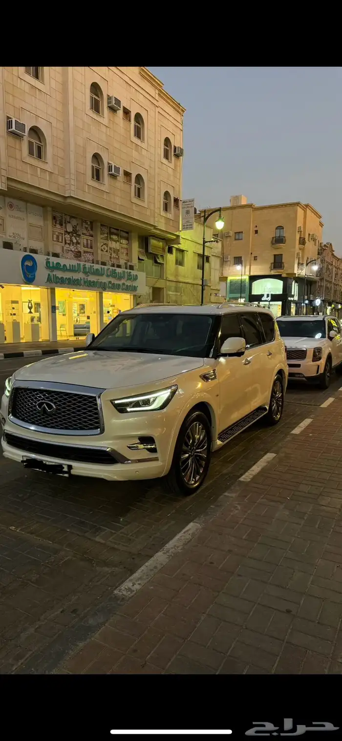 إنفنيتي QX80 2020 مخزن شبه جديد 4