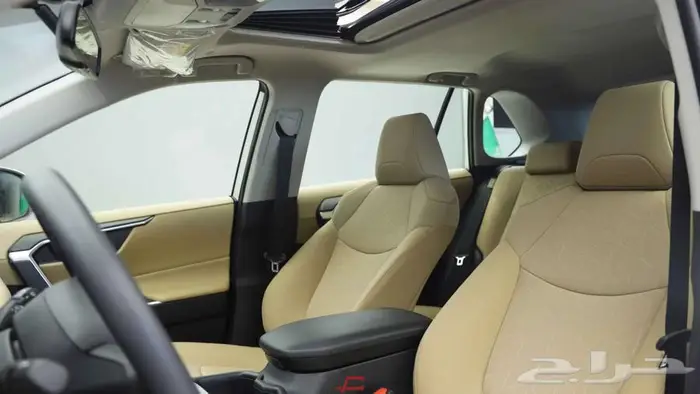 تويوتا راف فور XLE بنزين 2.5 خليجي 2024 9