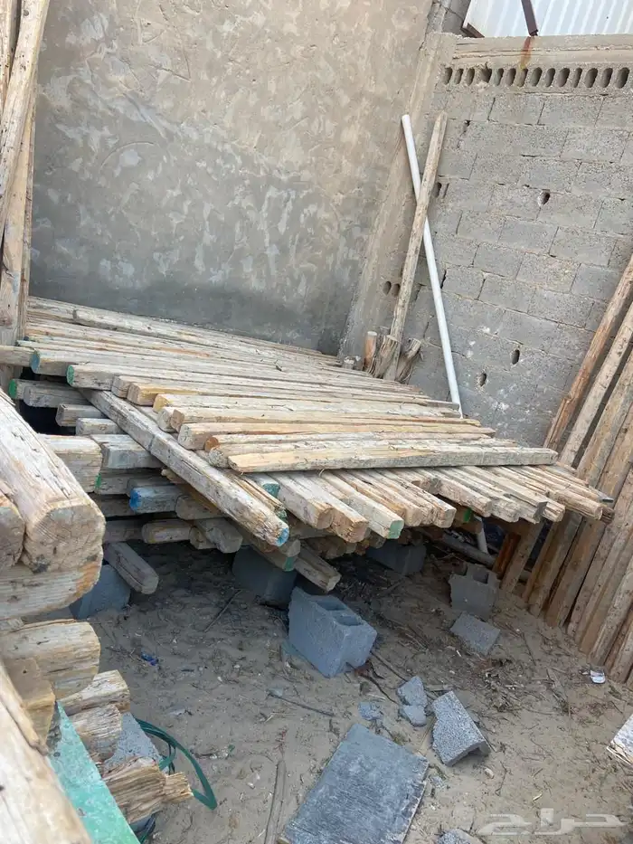 اخشاب للإيجار 2