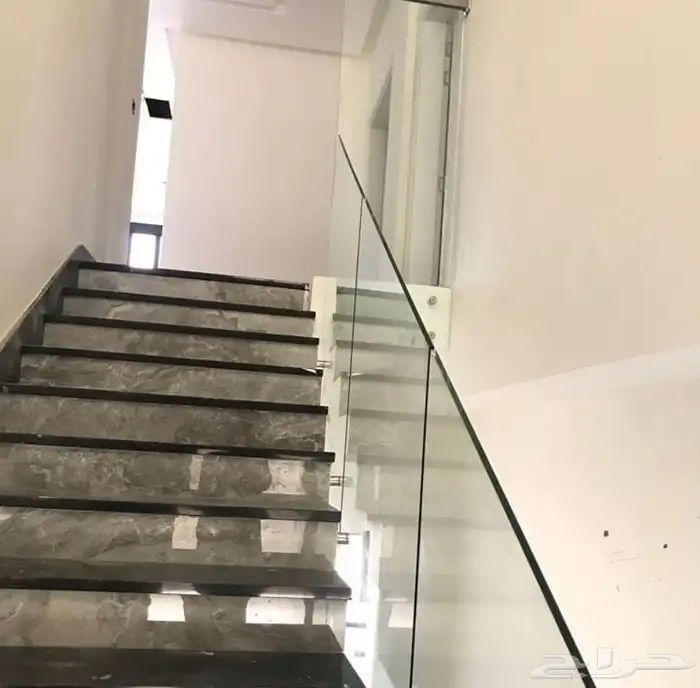 تفصل زجاج 17