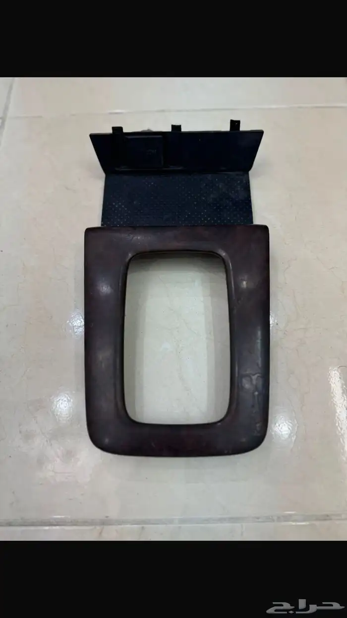 للبيع ديكور قير كامري مخشب 98-2002 0