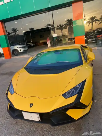 لامبورجيني هوراكان اصفر 2023 للايجار 1