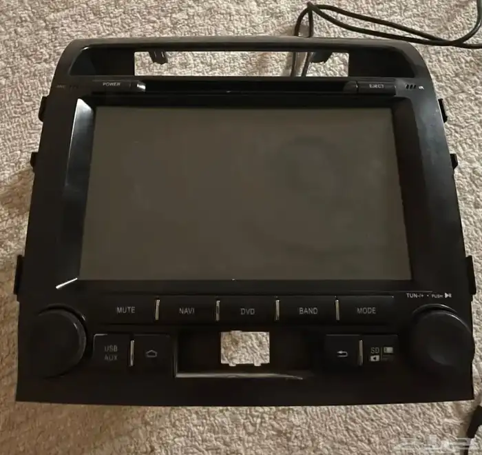 البيع شاشة رودماستر لاندكروزر شغال بس نوب يطفي يبي تحديث 0