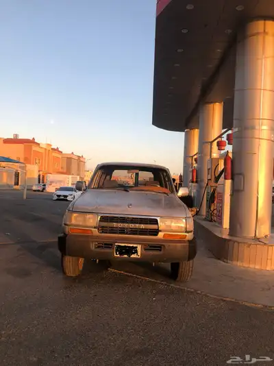 جيب صالون لاندكروزر 0