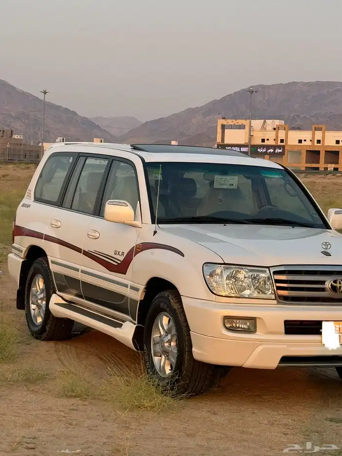جيب لاندكروزر GXR مخزززن شبه أصفار ماشاءالله 2007 12