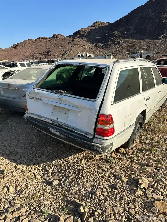 قطع غيار مرسيدس موديل 93 0