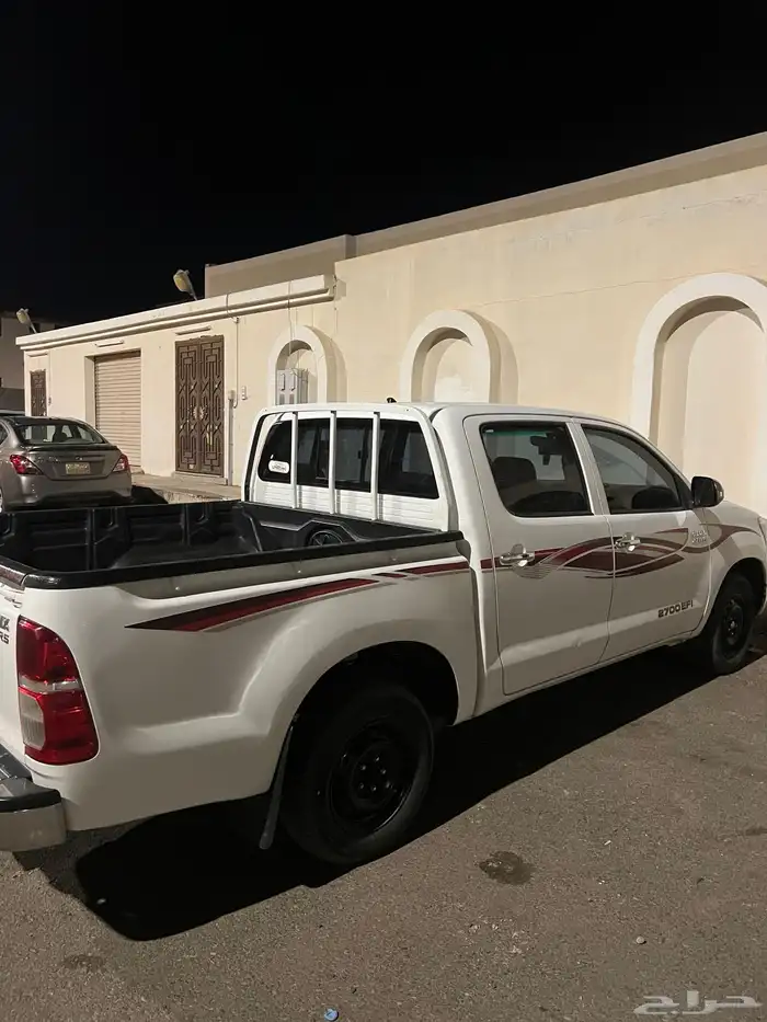 ونيت لنقل الاثاث وتوصيل داخل المدينه وخارجها توصيل طلبات 0