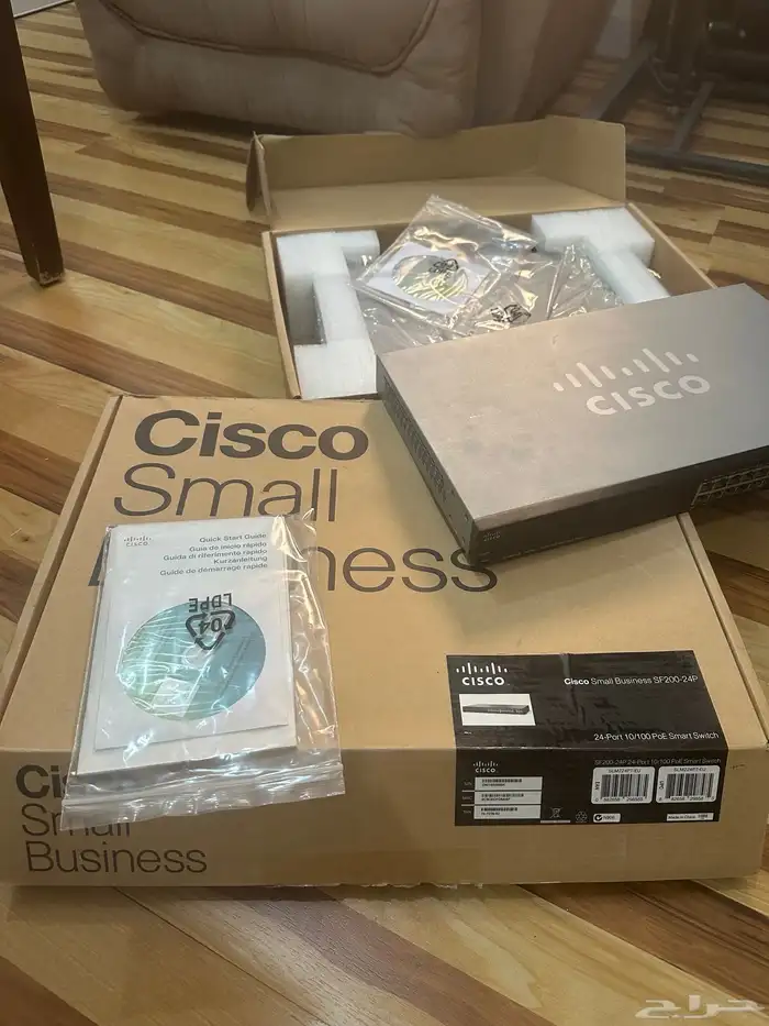 سوتش سيسكو Cisco Switches 10 100 POE عدد 2 1