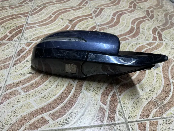 مراية جينسس G80 موديل 2015-2019 2