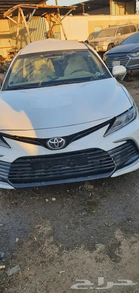 قطع غيار كامري تشليح 2023 0