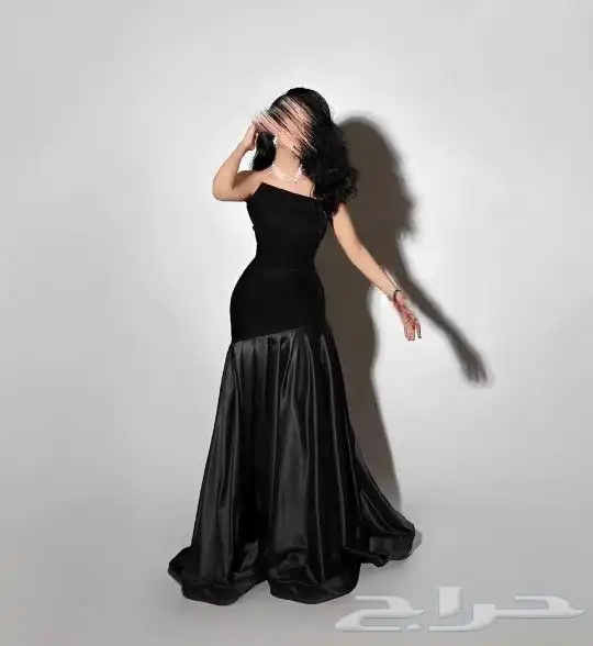 تشكيلة واسعه من فساتين المخمل و فساتين المناسبات و سهرات 0